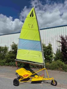 CHAR A VOILE BIPLACE